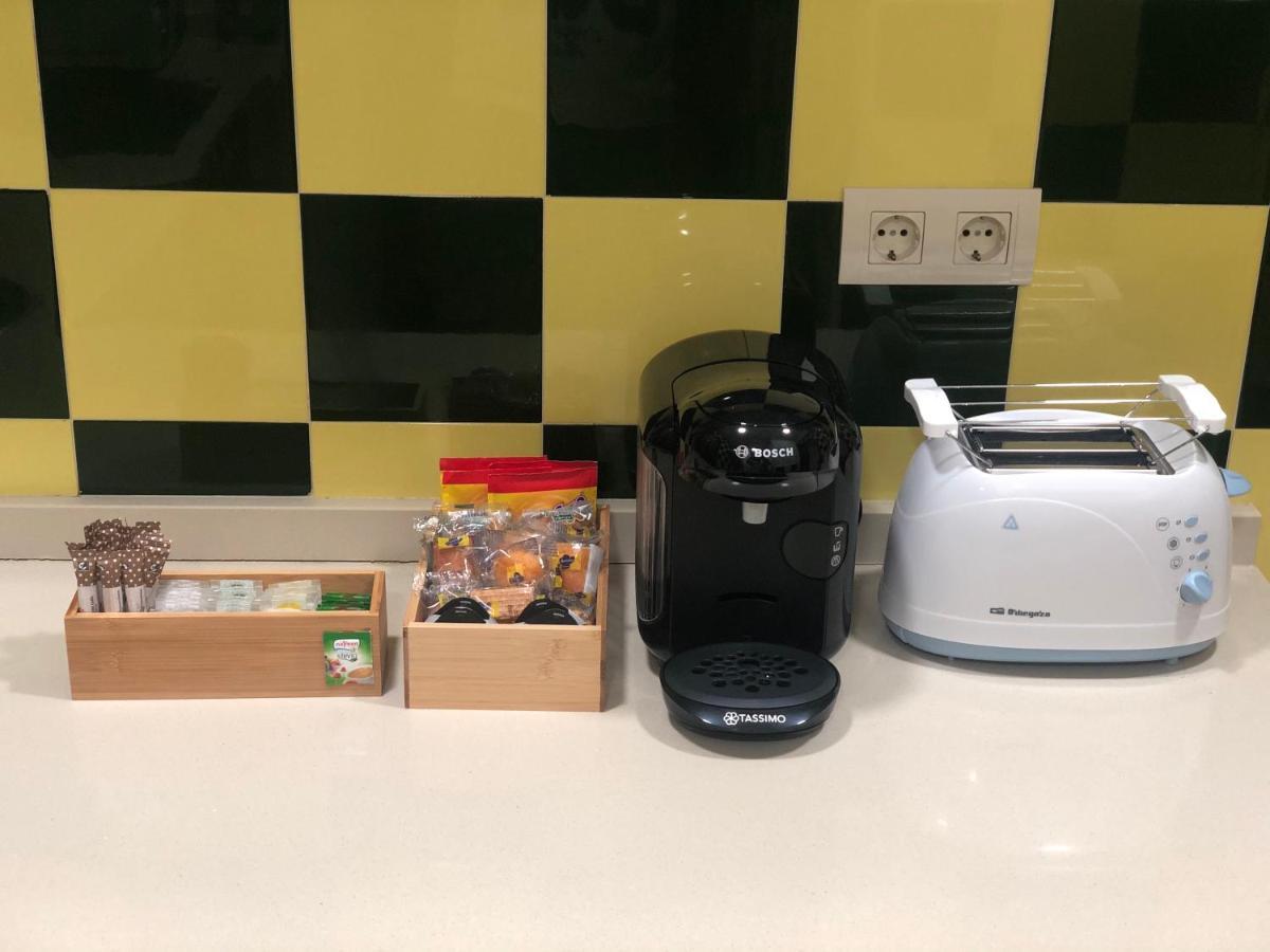 アビレスApartamento Galiana IIアパートメント エクステリア 写真